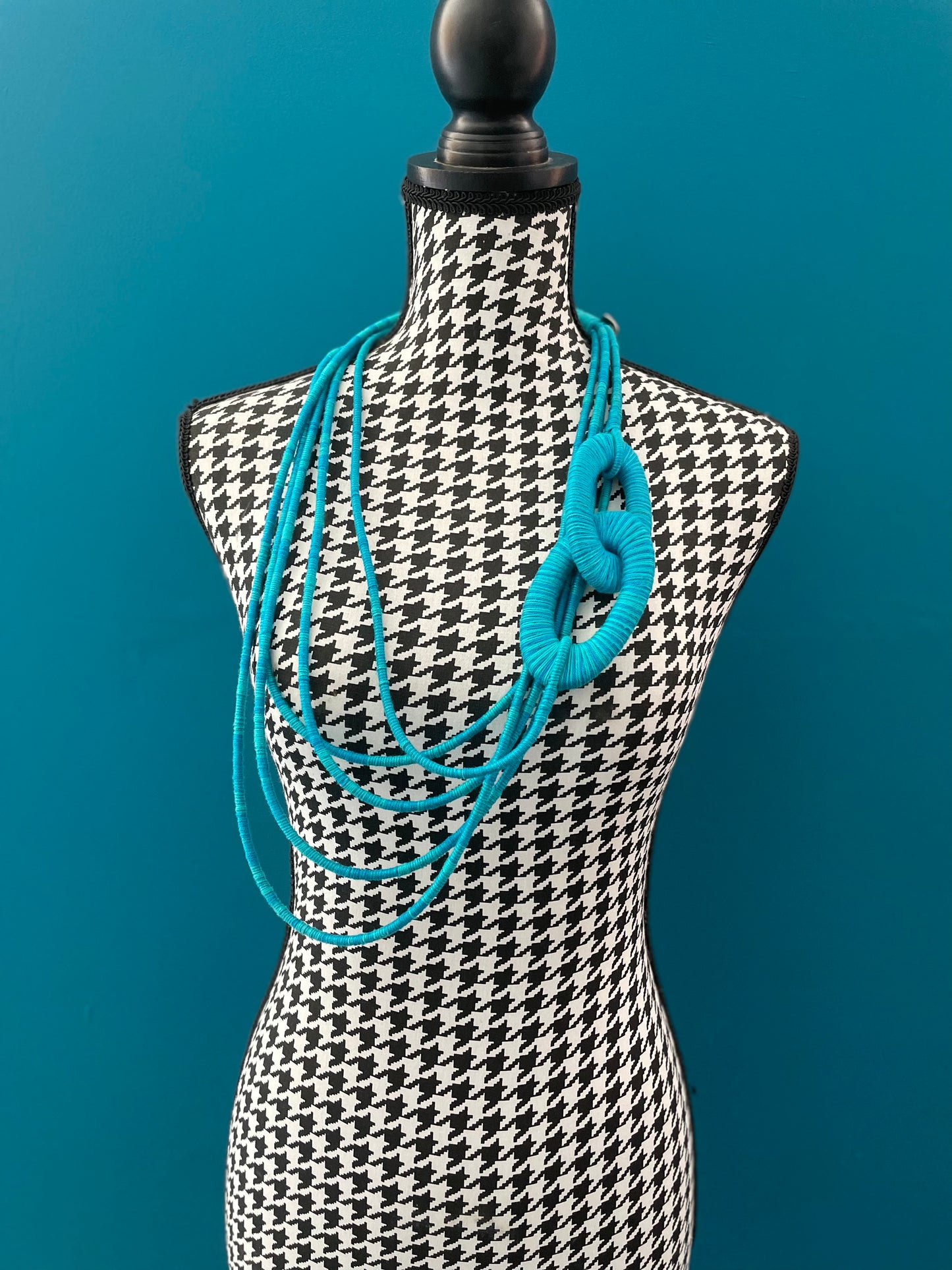 5 Ring Hanging Necklace