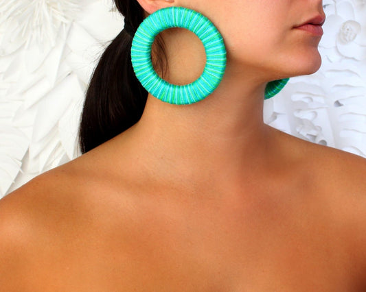 Round/hoop earrings